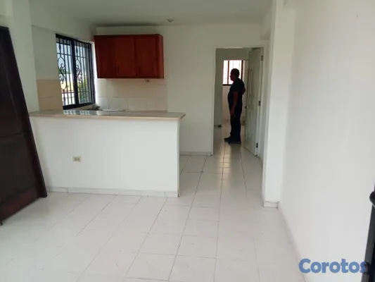 apartamentos - Apartamento en Alquiler | Ensanche Quisqueya | 3er nivel. 
 6