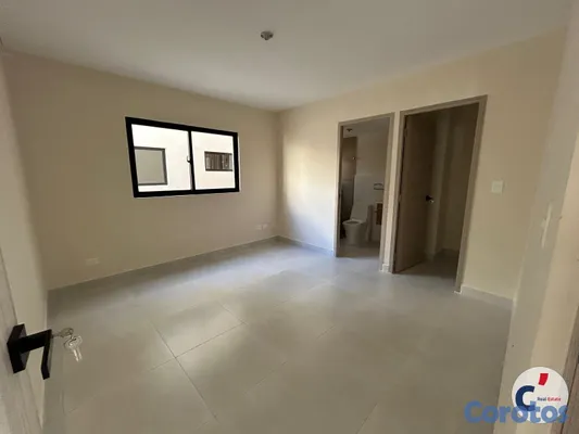 apartamentos - Se alquila apartamento vacío a estrenar en Punta C 8
