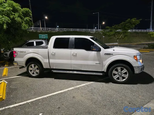 jeepetas y camionetas - Ford F150 Lariat Doble Cabina 11  2