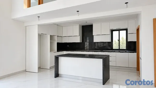 casas - Casa en venta con Piscina, Avenida Ecológica, Proy 15