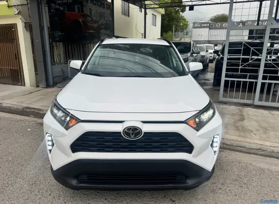 jeepetas y camionetas - Toyota rav4 2021 LE 4x4 (AWD) plussss 10