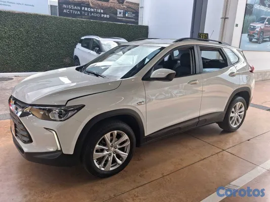 jeepetas y camionetas - Chevrolet Tracker LT 2023 4