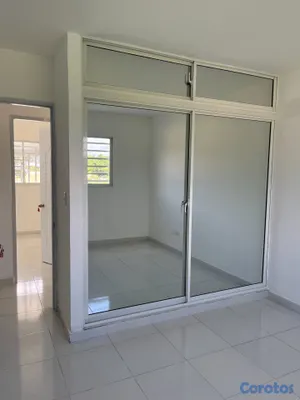 apartamentos - Renta - Alquiler Excelente Apartamento en San Cris 10