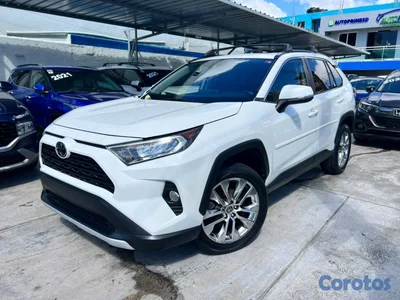 Toyota RAV4 XLE Premium 2021