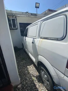 Suzuki APV 2012, 450,000