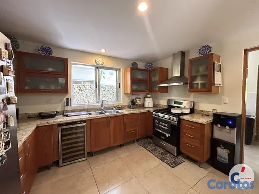 casas - Acogedora y Amplia Villa en Alquiler a Largo Plazo 9