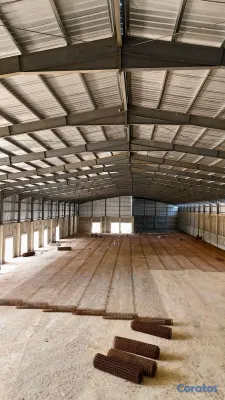 oficinas y locales comerciales - Alquilo Nave 2,000 Mts en La Cuaba, Santo Domingo  4