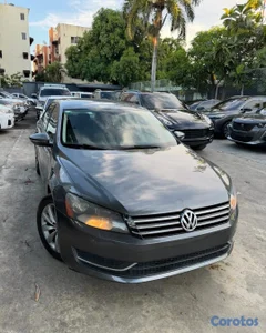VOLKSWAGEN PASSAT S 2012