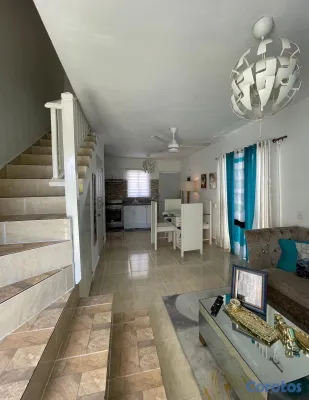 casas - se vende Townhouse de oportunidad  2
