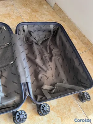 carteras y maletas - Maleta de mano 59x30 marca Valuable 3