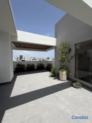 apartamentos - vendo en el millón piso 5 tres habitaciones 2.5 baños dos parqueos estudio servi 9