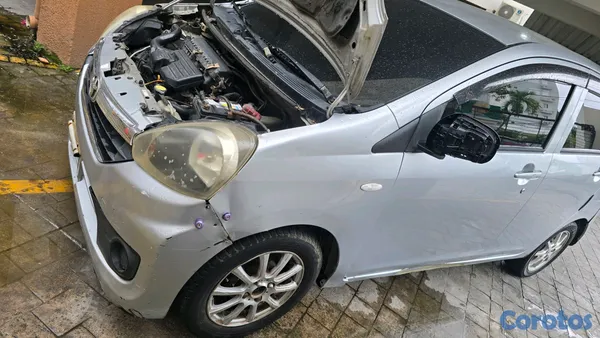 carros - Daihatsu mira 2015 12