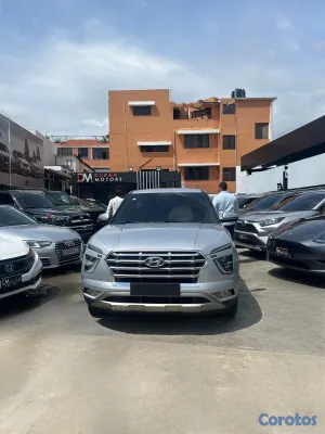 jeepetas y camionetas - Hyundai Cantus Semi FULL 2022 2