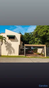 la casa está en excelente condiciónes. 