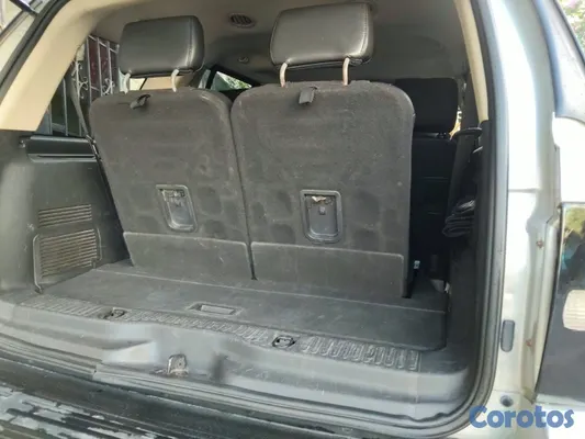 jeepetas y camionetas - Ford Explorer 2010 XLT 4x4 Gas/Gasolina 9