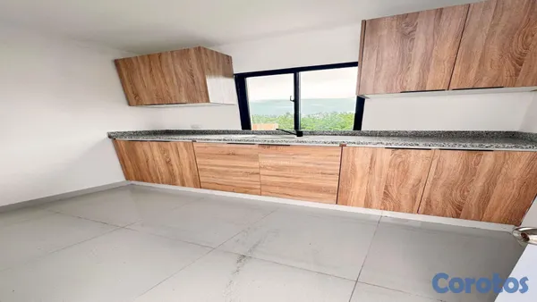 casas - Casa en Venta en la Autopista de San Isidro 8