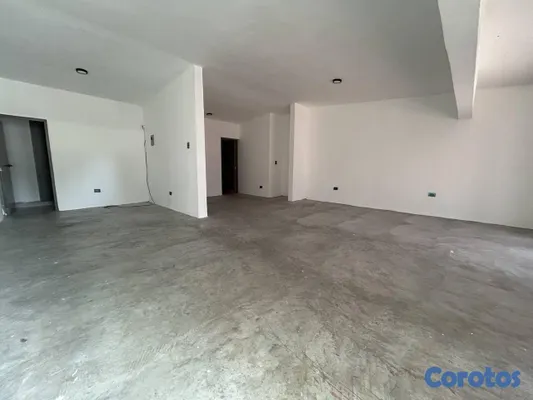 oficinas y locales comerciales - Local comercial de 70mt en alquiler en Mira Flores 3