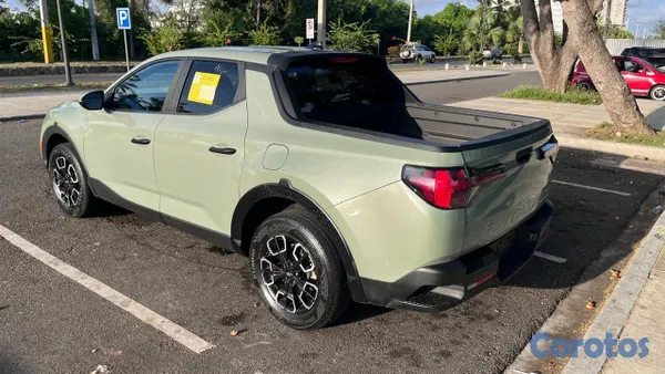 jeepetas y camionetas - HYUNDAI SANTA CRUZ 2WD 2022 *RECIEN IMPORTADA* 8
