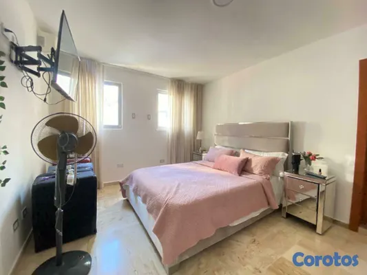 casas - Casa en Alquiler 10