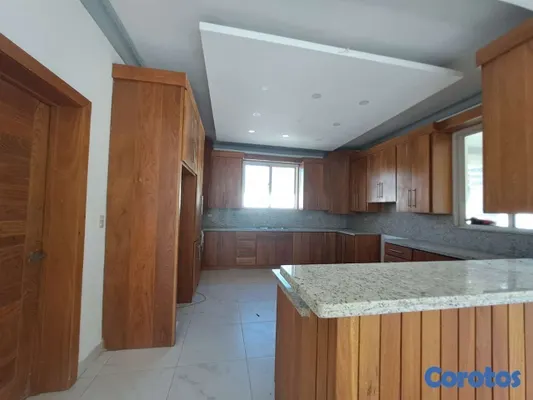 casas - SE VENDE HERMOSA CASA EN RESIDENCIAL PUERTO PLATA 6