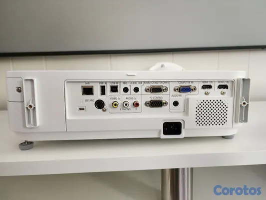tv - Proyector NEC 2