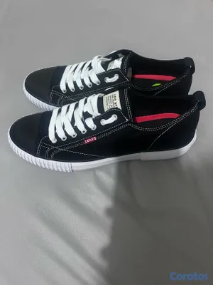 zapatos para hombre - Tenis Levi's Originales Size 9.5 U.S Nunca Me Lo Eh Puesto $3,000✅ 3