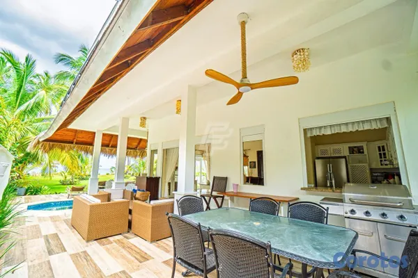 casas vacacionales y villas - Villa de Lujo Frente al Mar: Piscina Privada | Playa Cosón 4