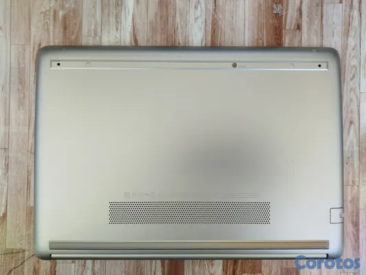 computadoras y laptops - HP 14 PULGADAS  4 RAM   i3 7ma   128 SSD LAPTOP   5