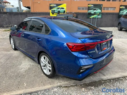 carros - Kia Forte GT LINE 2020 4
