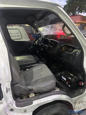 otros vehiculos - Nissan Urvan 2010 3