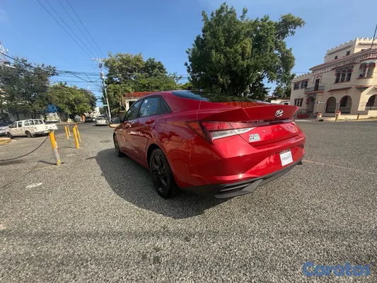 carros - Hyundai Elantra 2021 4
