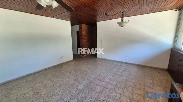Apartamento en La Zona, foto 3