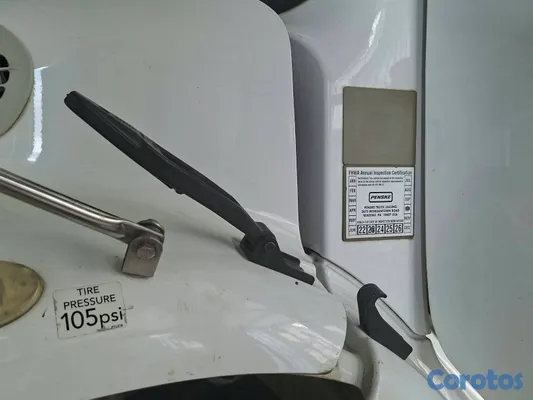 camiones y vehiculos pesados - VENDO FREIGHTLINER CAMION DE 2018 BUENA CONDICION 2