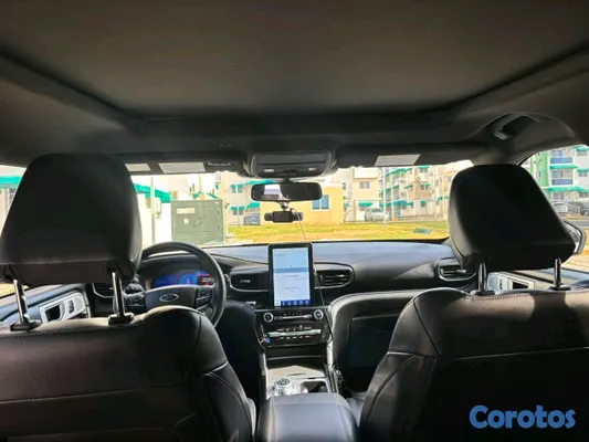 jeepetas y camionetas - Ford Explorer st 2022 8