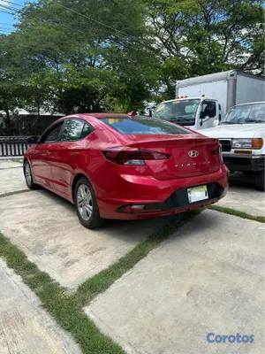 carros - Hyundai Elantra 2020 3