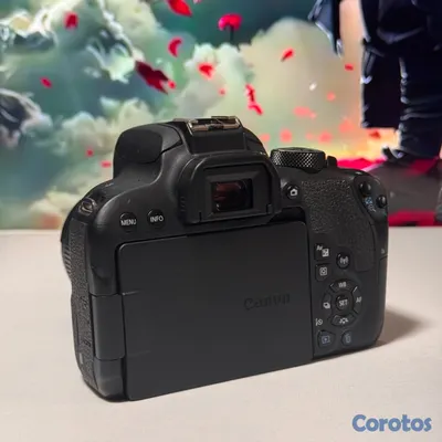 camaras y audio - Cámara Canon T7i en excelente condiciones 3