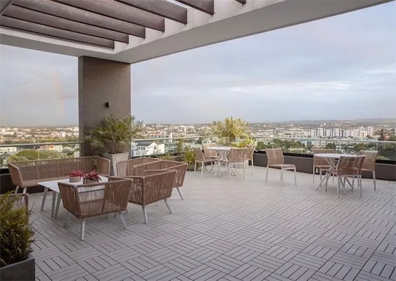 apartamentos - Apartamento de venta en piso alto en La Esmeralda 6
