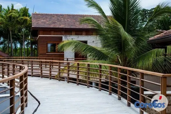 casas - Majestic 7-Bedroom Villa in Cap Cana Boasting Ocea 12