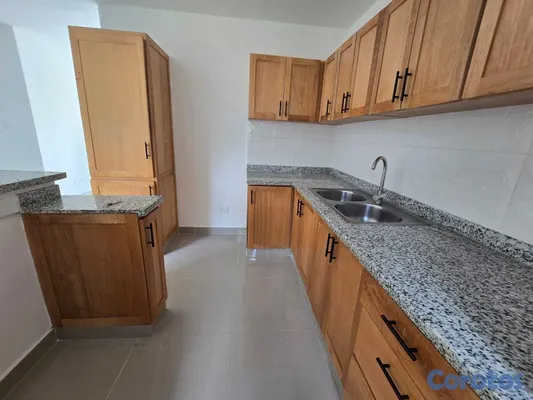 apartamentos - Apartamento en 2do Piso Detrás de la Embajada Amer 13