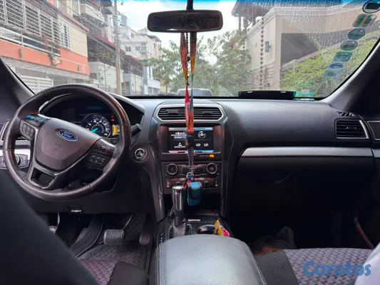 jeepetas y camionetas - Ford Explorer 2016 10
