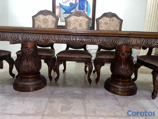 muebles y colchones - Comedor de madera importada con 8 sillas – RD$55,000 15