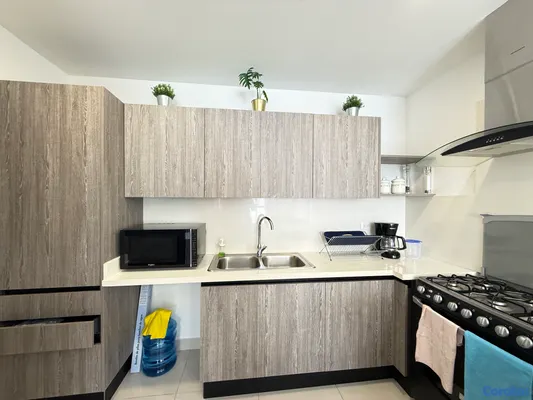 apartamentos - apartamento amueblado de Una habitación Nuevo moderno von piscina  2