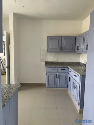 apartamentos - Apartamento de 3 habitaciones, 190 m², amplio y cómodo, 2 parqueos, balcón 6