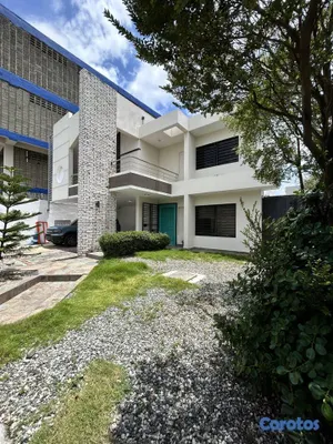 casas - Casa en alquiler para oficina o vivienda en La Cas 2