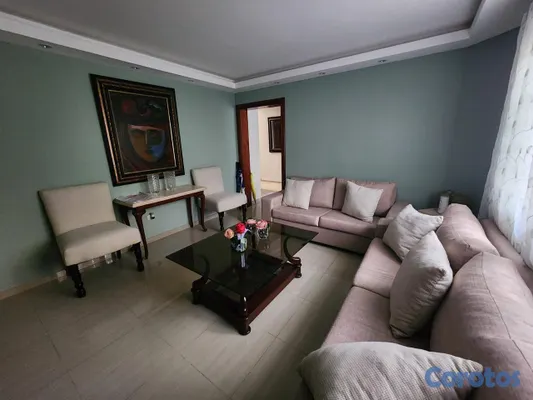 casas -  Casa de Lujo en VENTA – Residencial Colinas del Oeste 6