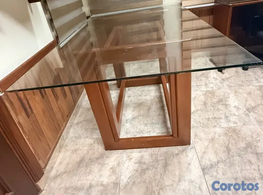 muebles y colchones - Vendo Mesa base caoba y tope cristal 3