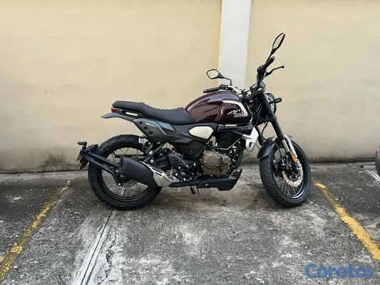 motores y pasolas - Loncin AC4 250cc 4V 2025 4