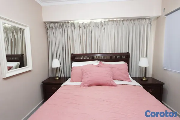 habitaciones y viviendas compartidas - Alquilo habitación amueblada SOLO para mujer estudiante sin vehiculo 5