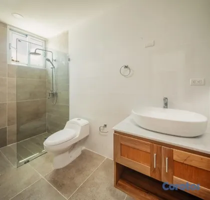casas vacacionales y villas - Villa a solo 4 minutos de la playa en cabarete residencial privado 5