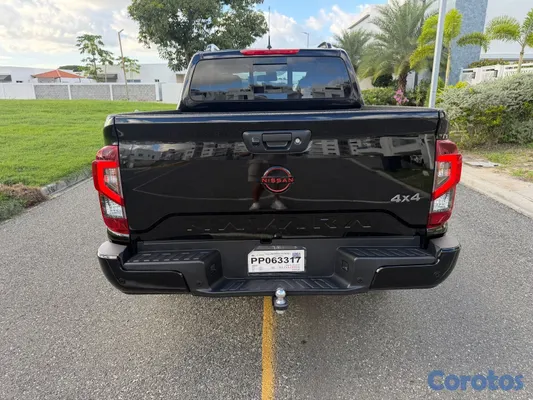 jeepetas y camionetas - nissan Navara Pro4X  3